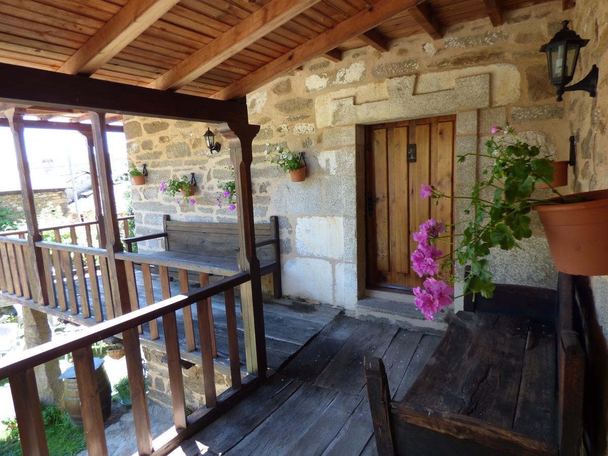 La Posada de Pedrazales Exterior foto